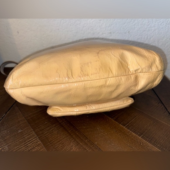 Coach NWT Patent Leather Hobo + Kristin Slim Envelope Wallet Set $559 Retail - Picture 9 of 15